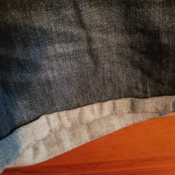 Old Navy.  Size 12.  High-rise jean shorts. - Picture 4 of 7